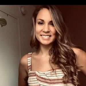 Meet your Posher, Annalea